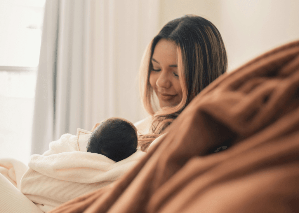 Photo d'une femme et son bébé